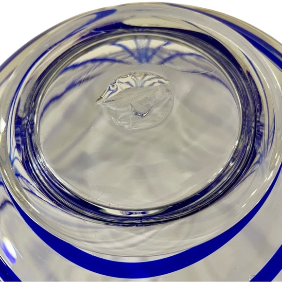 Vintage Metropolitan Museum of Art Cobalt Blue & Clear Swirl Art Glass Bowl - Picture 6 of 10